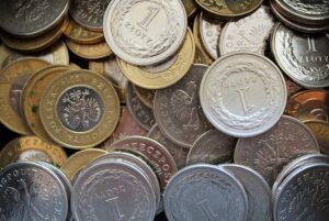 Valuta i Skotland og de økonomiske konsekvenser for danske rejsende